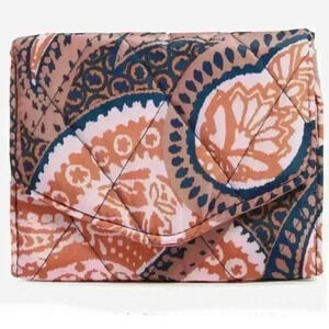 Vera Bradley Ultralight RFID Mini Tri-Fold Wallet in Fern Paisley NWT